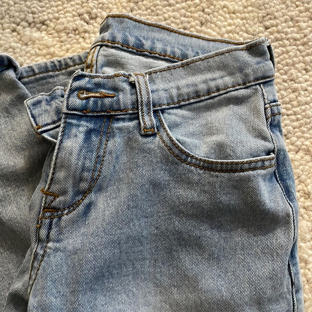 Brandy Melville J Galt - zip front jean in excellent condition